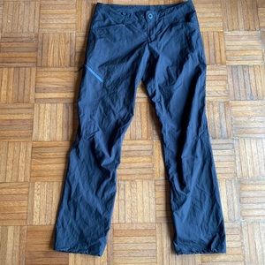 Patagonia low rise hiking pants NWOT